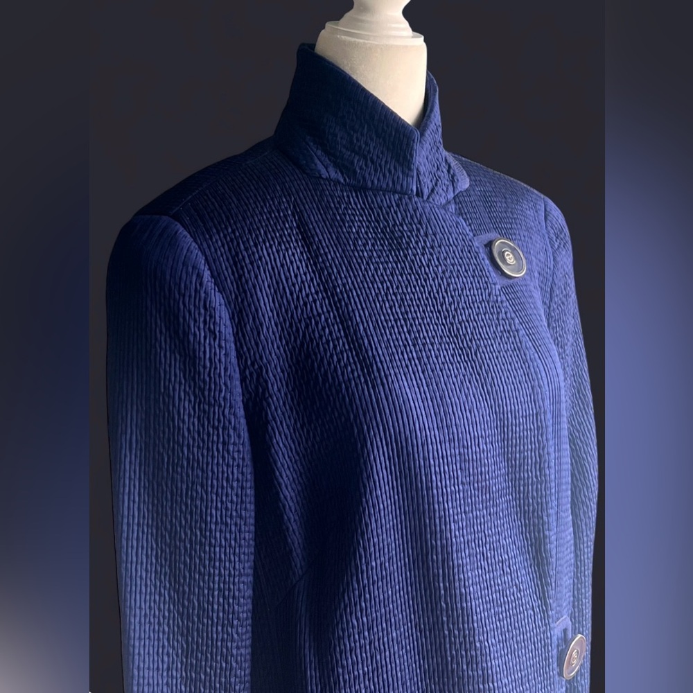 Giorgio Armani Blazer women’s size 48 - Picture 5 of 16